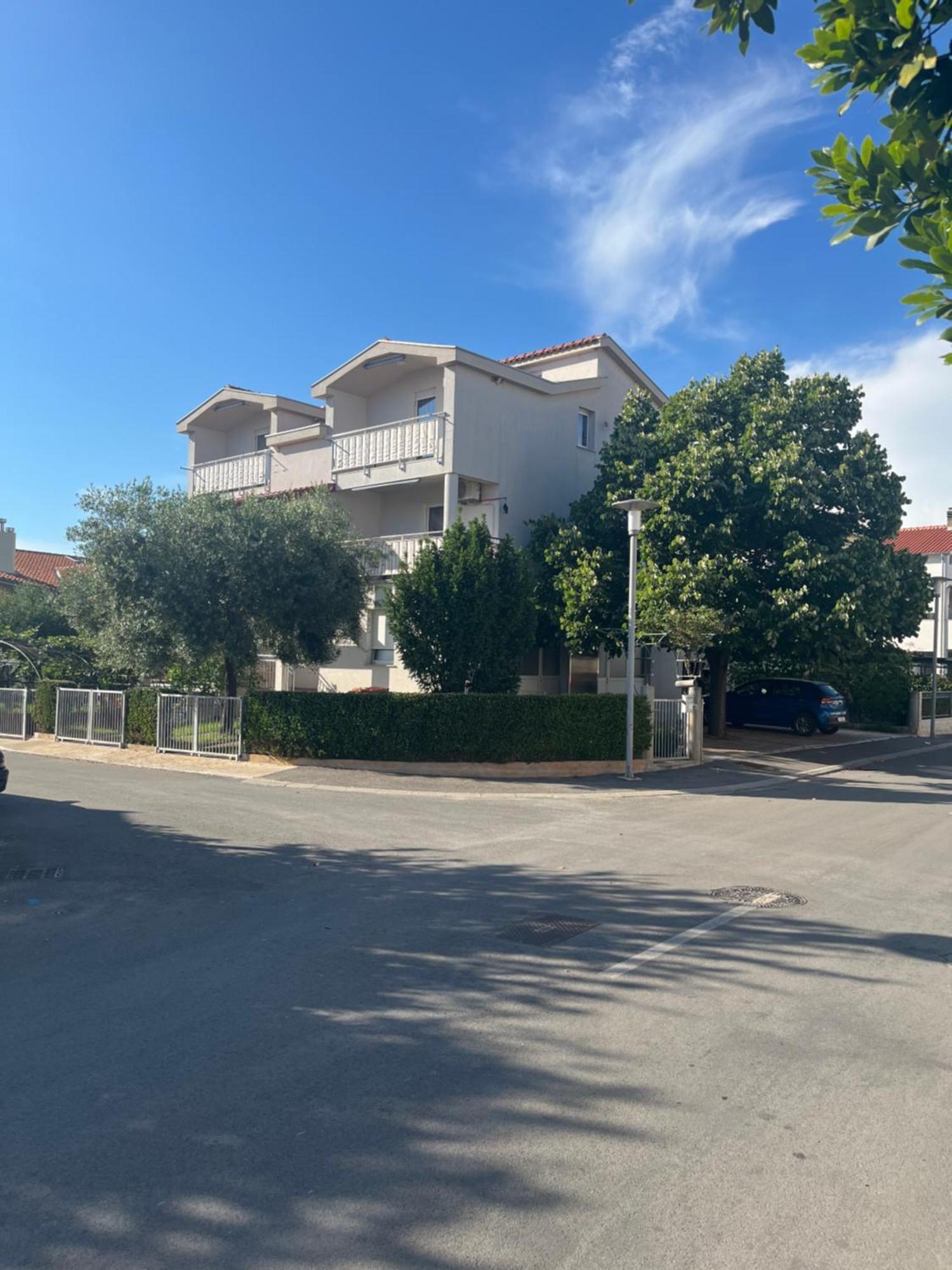 Lipa Apartman Zadar Bagian luar foto