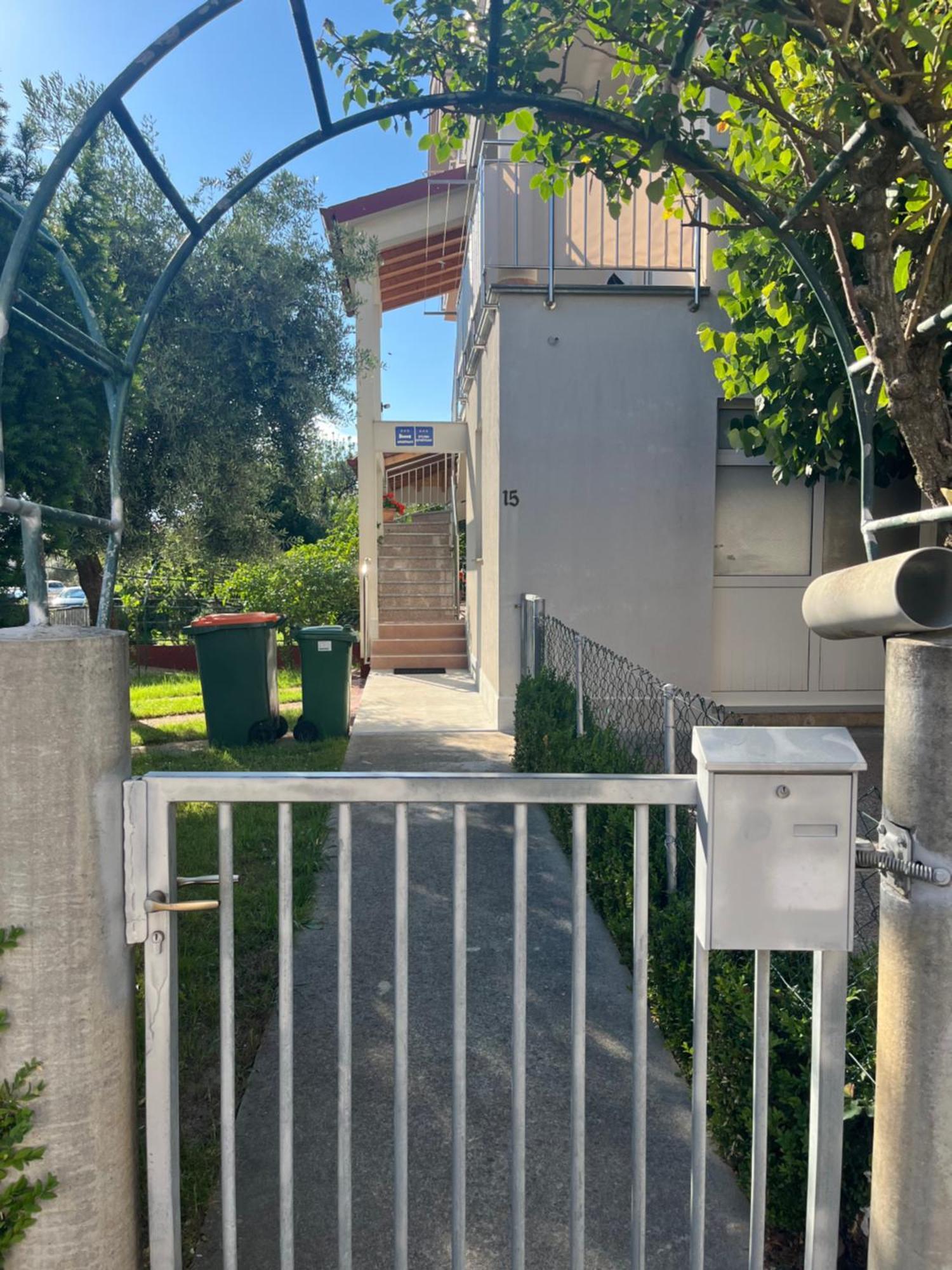 Lipa Apartman Zadar Bagian luar foto